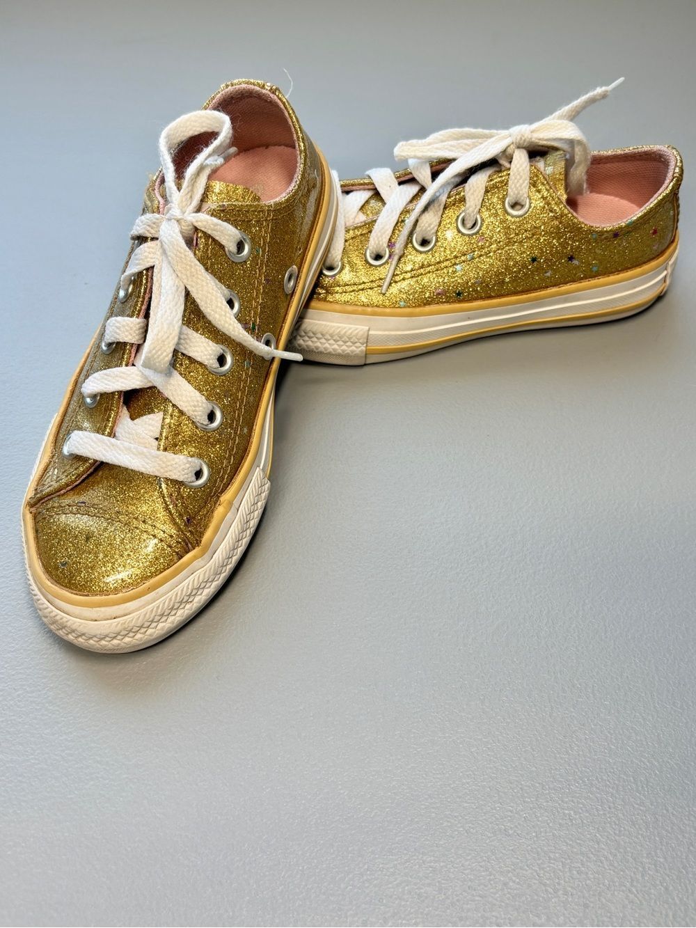 Kids 11 Converse All Star Gold Glitter Confetti Star Moon Low Top Sneakers